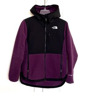 The North Face Women Denali Polartec Hoodie Black Currant Jacket